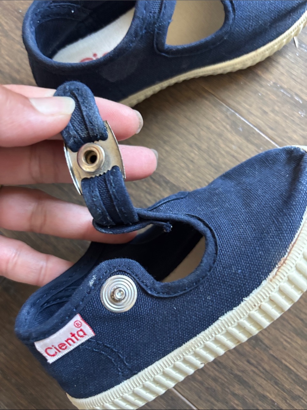 Cienta Navy Canvas Mary Jane t-strap Shoes - Picture 3 of 5